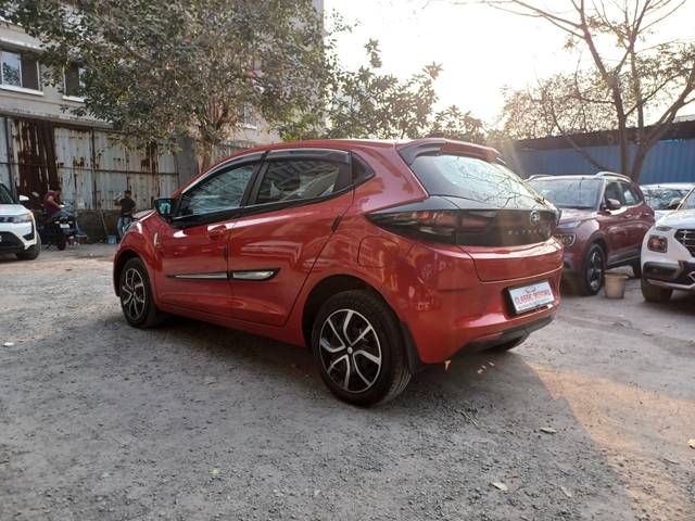 https://images10.gaadi.com/usedcar_image/4308773/original/processed_1e146c47d40b1f12702f7606c430965e.jpeg?imwidth=6402