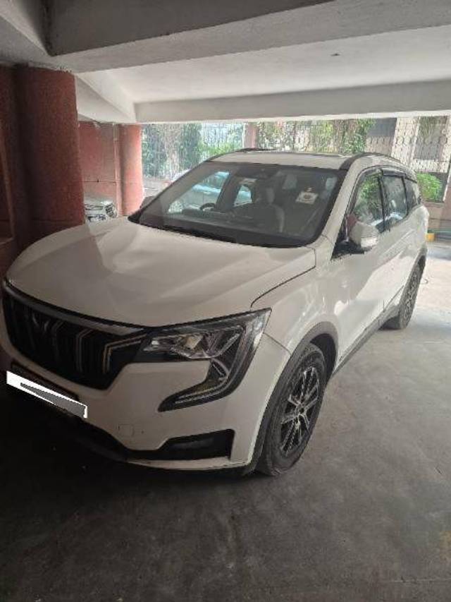 https://images10.gaadi.com/usedcar_image/4308805/original/7b02ffb16a2ed3c3d4b4a6f091830a3b.jpg?imwidth=6400