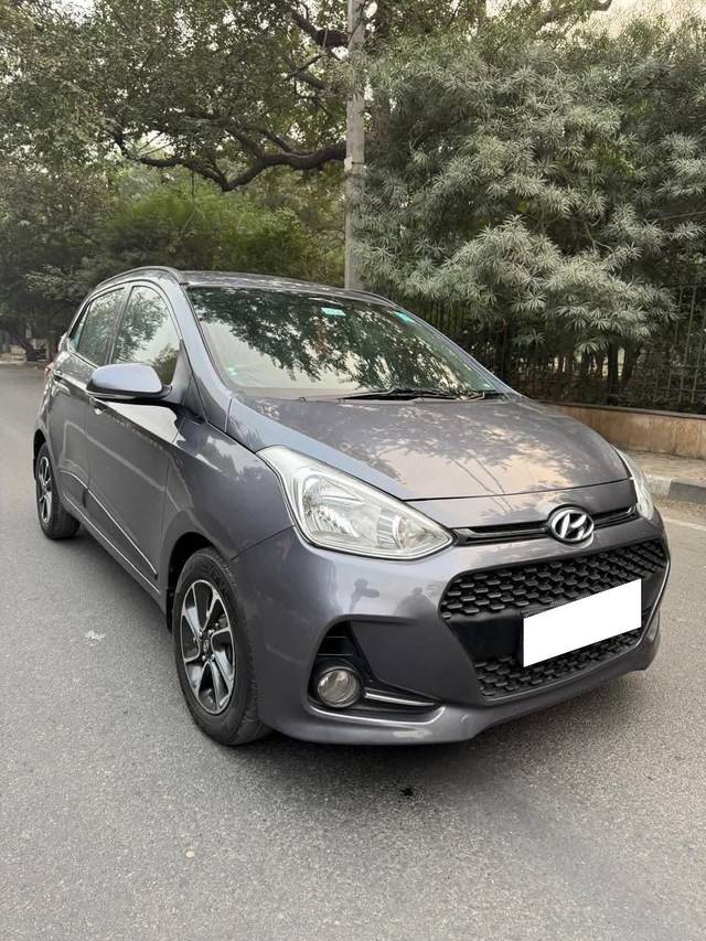 https://images10.gaadi.com/usedcar_image/4308838/original/processed_53e069a03fecab15d21c75ec69f48dea.jpg?imwidth=6400