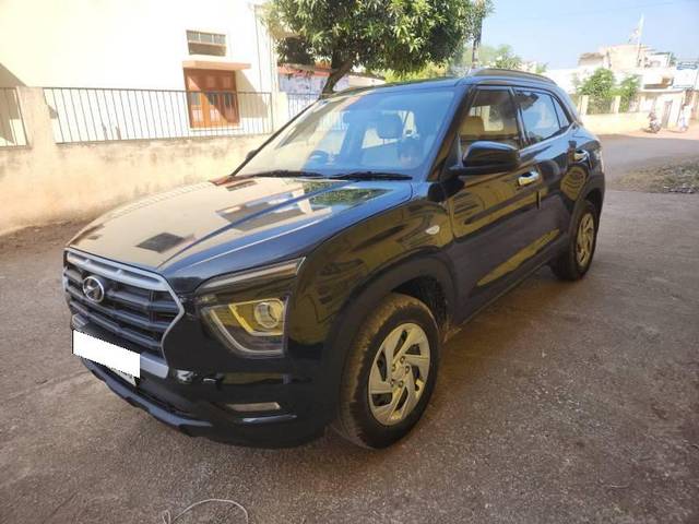 https://images10.gaadi.com/usedcar_image/4308984/original/processed_f22e4ca2-5bfe-4b97-a241-441718c9349d.jpg?imwidth=6401