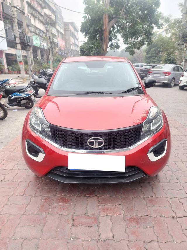 https://images10.gaadi.com/usedcar_image/4309023/original/processed_85c00a6e059319fbd99066e0c7dd6ff4.jpg?imwidth=6400