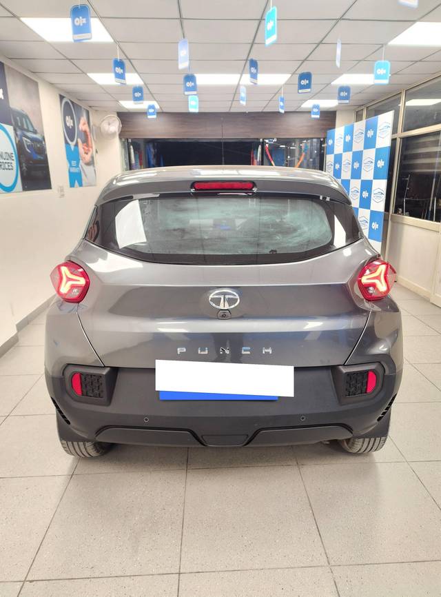 https://images10.gaadi.com/usedcar_image/4309034/original/processed_f9e4aef71031aed0d4031b00299d79be.jpg?imwidth=6401