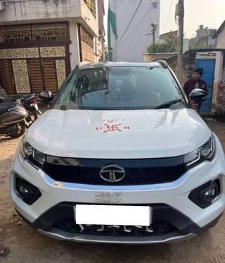 Tata Nexon 2020-2023 Tata Nexon XZA Plus P AMT