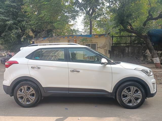 https://images10.gaadi.com/usedcar_image/4309200/original/f6d5fe7ada8d541009b53ac77d19587f.jpg?imwidth=6401