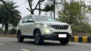 Mahindra Alturas G4 Mahindra Alturas G4 4X4 AT BSIV