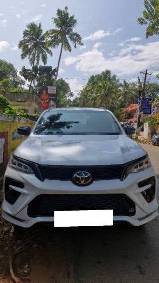 Toyota Fortuner Toyota Fortuner GR S 4X4 Diesel AT