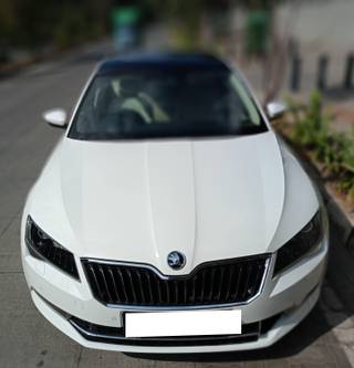 Skoda Superb 2016-2020 Skoda Superb Style 1.8 TSI AT