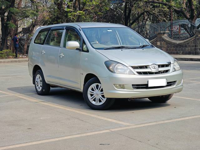 https://images10.gaadi.com/usedcar_image/4309410/original/processed_d35cbb8ba26dae4774f6247208955a8f.jpg?imwidth=6402