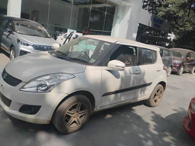 https://images10.gaadi.com/usedcar_image/4309500/original/267b03e0420ffaa0f4459a8b51ba16e0.jpg?imwidth=6400