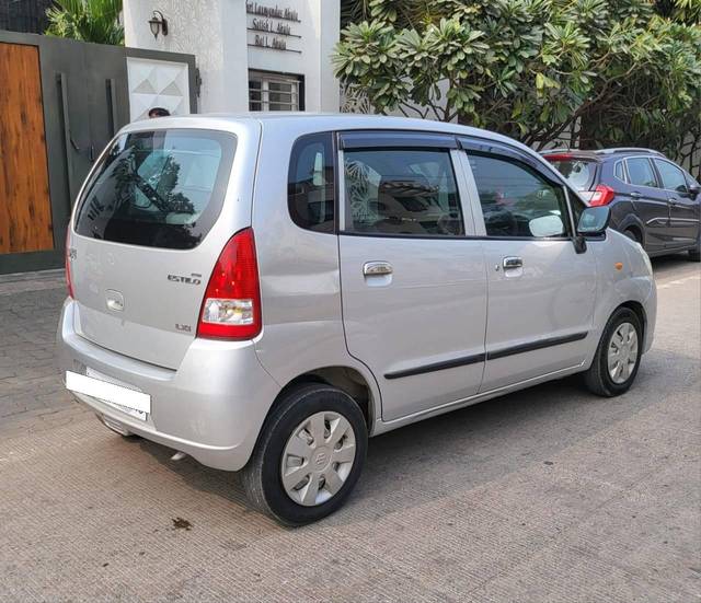 https://images10.gaadi.com/usedcar_image/4309534/original/processed_777b9973ea317684256d6fd8ed05f305.jpg?imwidth=6402