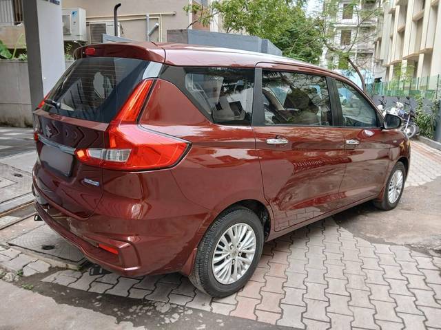 https://images10.gaadi.com/usedcar_image/4309557/original/processed_5fad533048c448fffdc52c3b81b302f8.jpg?imwidth=6401