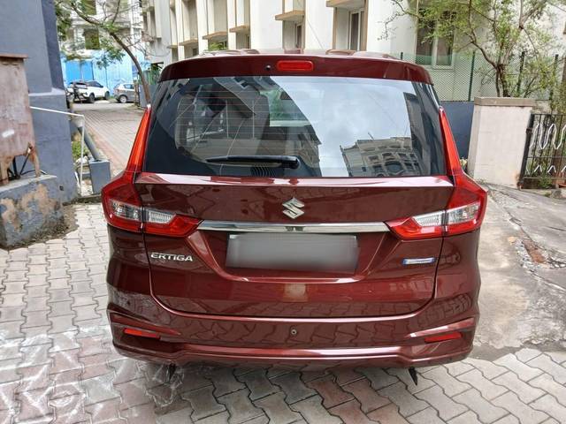 https://images10.gaadi.com/usedcar_image/4309557/original/processed_6e7b4f5c241fdfdc4df897dc2ef94c63.jpg?imwidth=6402