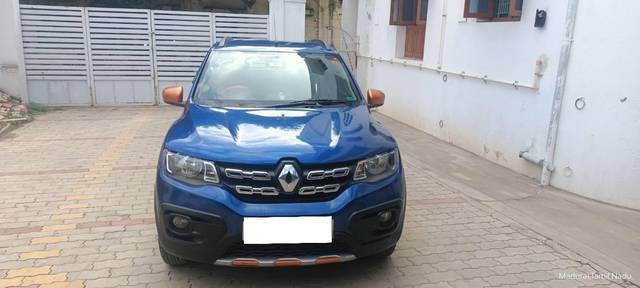 https://images10.gaadi.com/usedcar_image/4309577/original/processed_a0bc111e-a113-46b3-82c1-294907872495.jpg?imwidth=6401