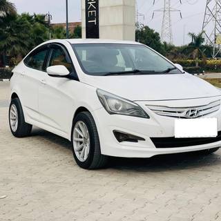 Hyundai Verna 2015-2016 Hyundai Verna 1.6 CRDi S