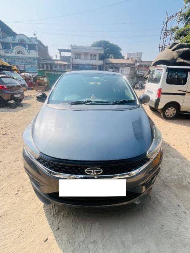 https://images10.gaadi.com/usedcar_image/4309707/original/21ad8156b0826b9ed47f972f4cdd177e.jpeg?imwidth=6400