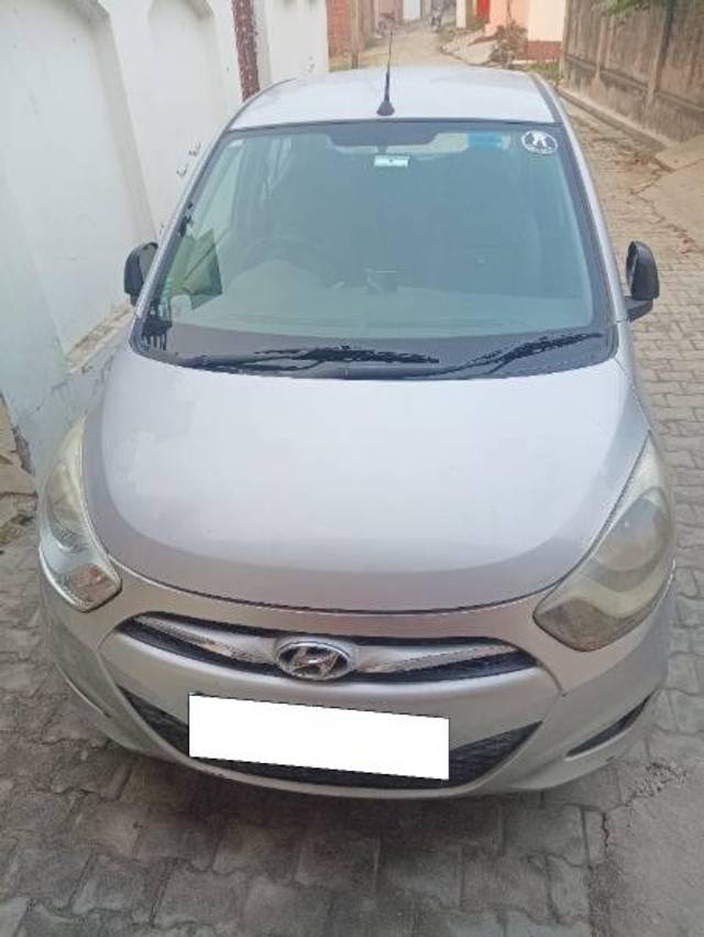 https://images10.gaadi.com/usedcar_image/4309763/original/processed_78a41aef-b534-457b-9b31-e19f42dbeeb3.jpg?imwidth=6400