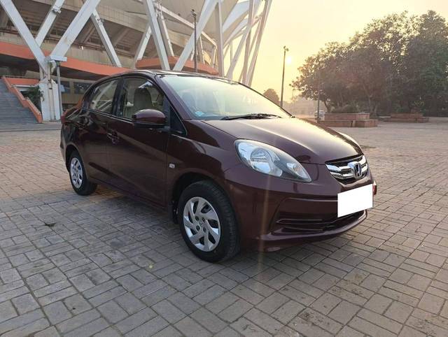 https://images10.gaadi.com/usedcar_image/4309828/original/processed_9779f8b05c6caeb32dc4480bdb89652c.jpg?imwidth=6400