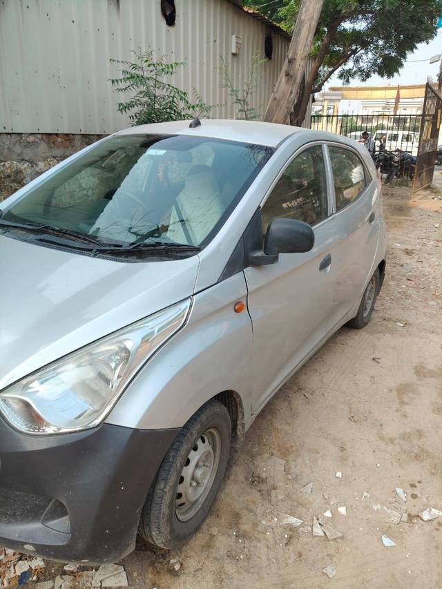 https://images10.gaadi.com/usedcar_image/4309884/original/f38c489fe0cb07bd10e6b7fa844d44b2.jpg?imwidth=6400