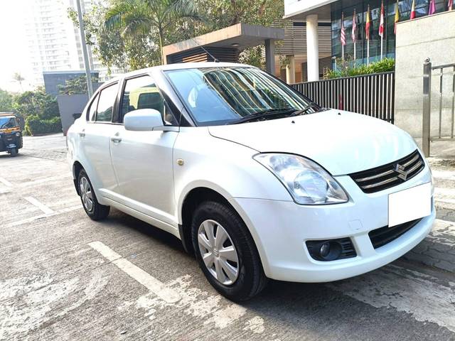 https://images10.gaadi.com/usedcar_image/4309907/original/processed_444cff4428f6c12de9fd1aeb44dc7faf.jpeg?imwidth=6400