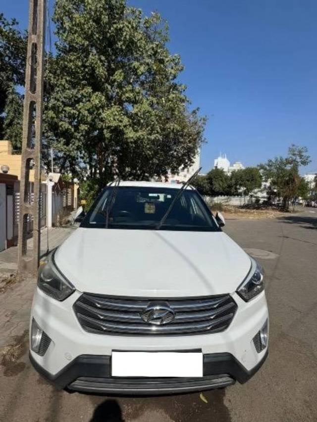 https://images10.gaadi.com/usedcar_image/4309977/original/processed_fef3d606-4888-41e9-a5d1-7af570c47054.jpg?imwidth=6402