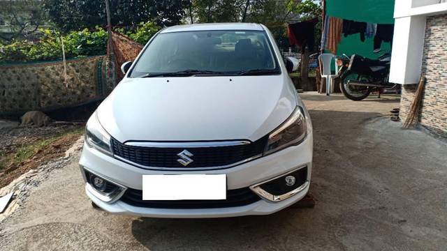 https://images10.gaadi.com/usedcar_image/4310002/original/processed_e070314d-e287-4be8-b6a5-e92cd6a20cd7.jpg?imwidth=6401