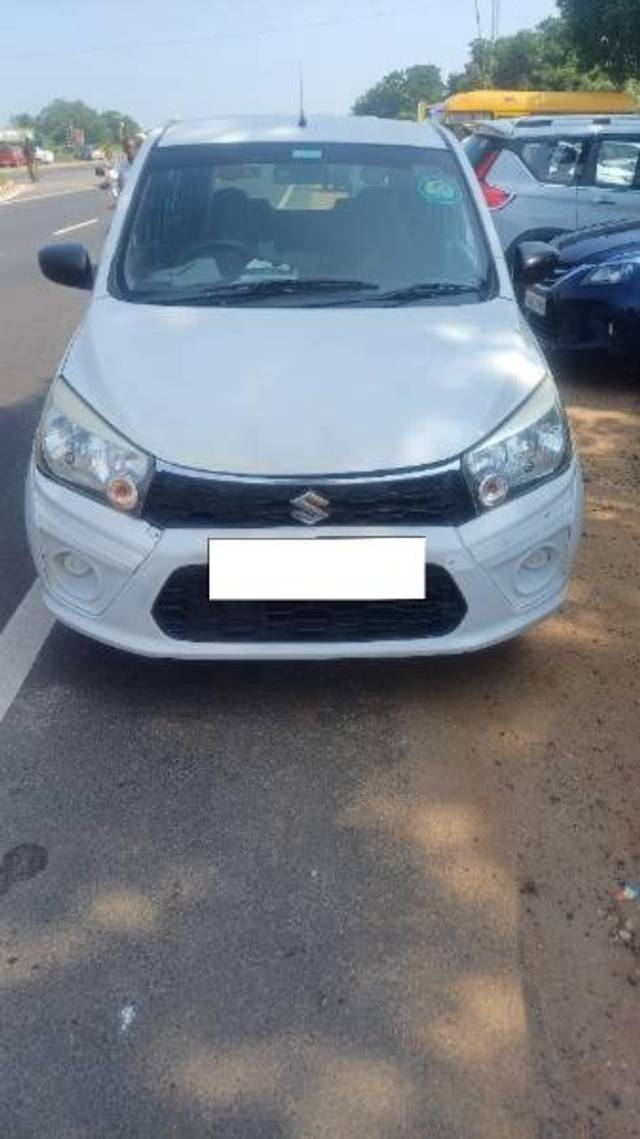 https://images10.gaadi.com/usedcar_image/4310104/original/processed_30a3ed86-48c5-4489-8431-2884fdab398d.jpg?imwidth=6400