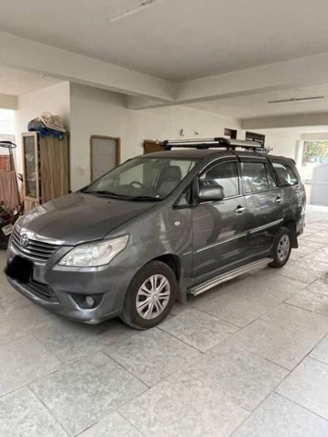 https://images10.gaadi.com/usedcar_image/4310171/original/processed_182c8083-e7b4-40ac-aa2f-81c9268e5915.jpg?imwidth=6400