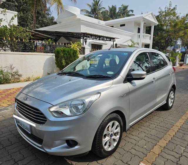 https://images10.gaadi.com/usedcar_image/4310204/original/processed_95571ab2e067780b4c2538a223539b17.jpg?imwidth=6400