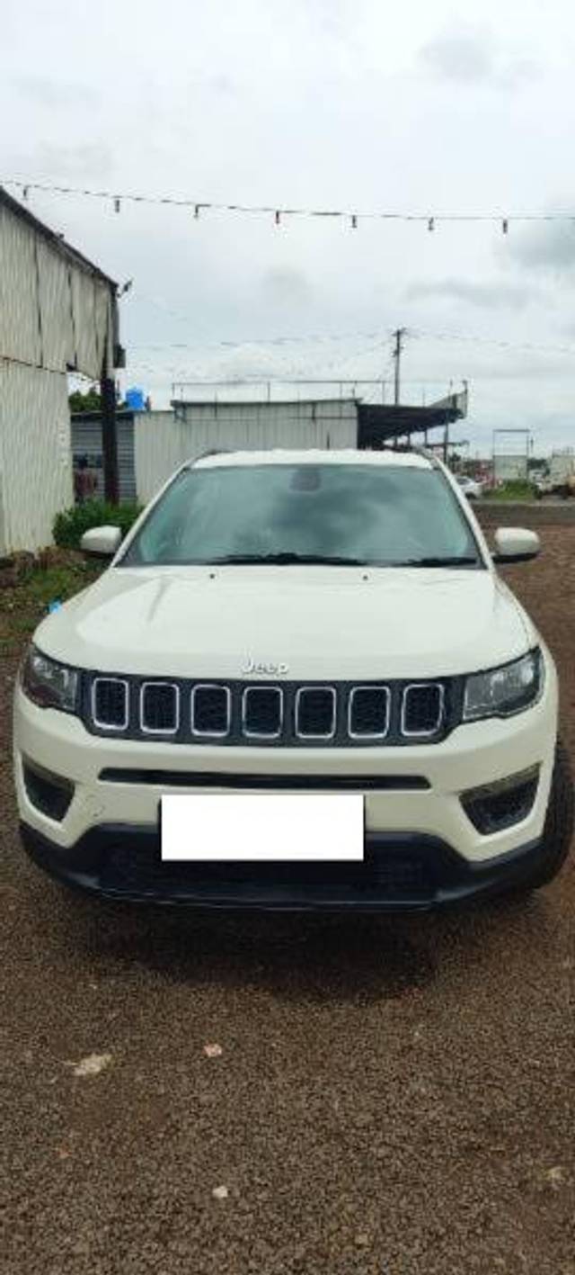 https://images10.gaadi.com/usedcar_image/4310226/original/processed_924a03da-bcb7-4813-9630-47ba1d05272f.jpg?imwidth=6400