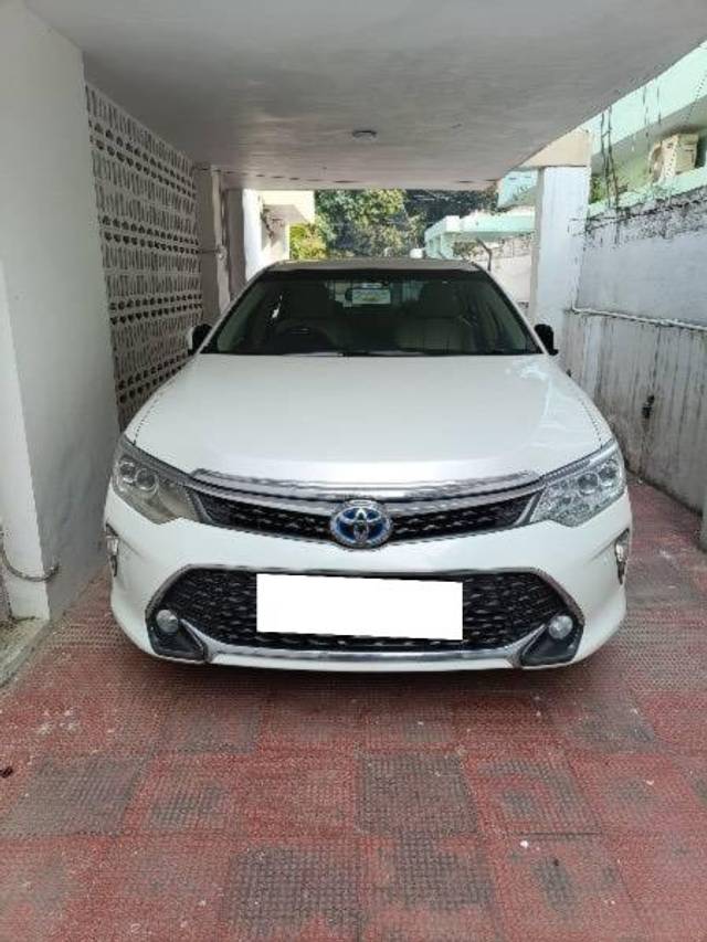 https://images10.gaadi.com/usedcar_image/4310240/original/processed_d713edac-2098-4566-8f0d-10fb0a1f8b53.jpeg?imwidth=6400