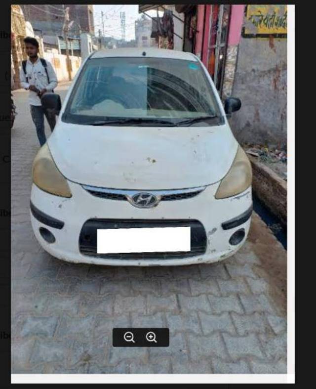 https://images10.gaadi.com/usedcar_image/4310292/original/3583e6aa9615308c0ae486f3a8b198bb.jpg?imwidth=6401