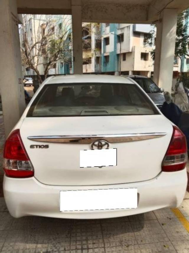 https://images10.gaadi.com/usedcar_image/4310334/original/processed_e1dd40f5-7f82-4a68-aff7-ceac97e514b5.jpg?imwidth=6401