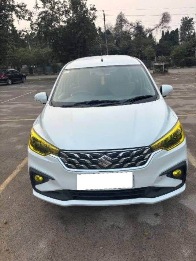 https://images10.gaadi.com/usedcar_image/4310421/original/processed_9b320a05-b831-495a-857b-16bd06c47fd5.jpg?imwidth=6400