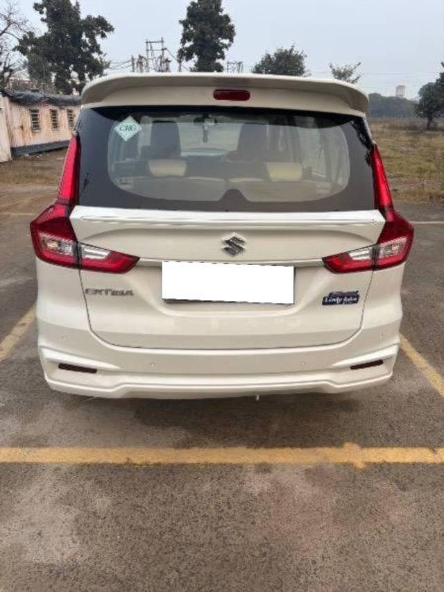 https://images10.gaadi.com/usedcar_image/4310421/original/processed_afa7fb3c-ba08-4cd0-b3a6-a738ef3c011a.jpg?imwidth=6402