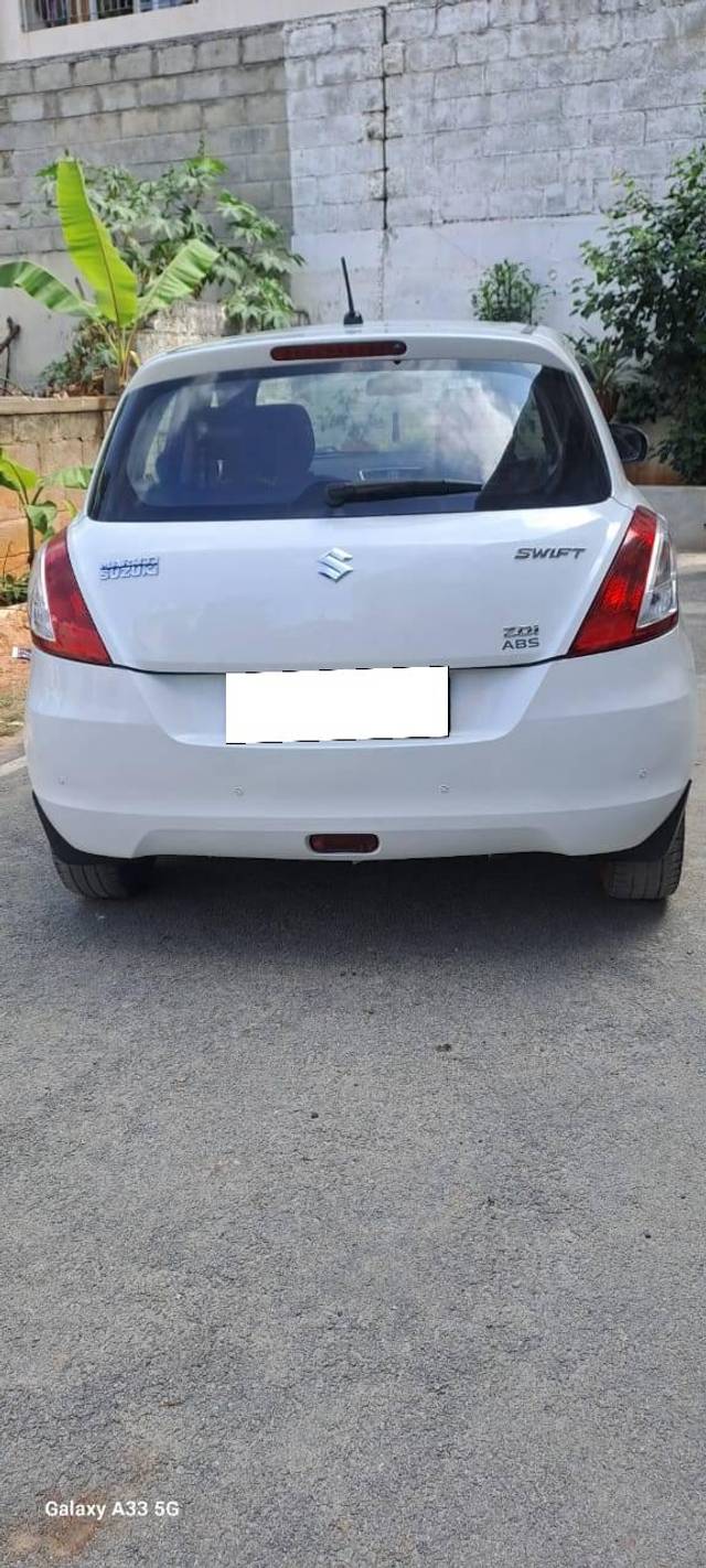 https://images10.gaadi.com/usedcar_image/4310491/original/processed_3405b416861134176cca1f597376a8cc.jpg?imwidth=6402