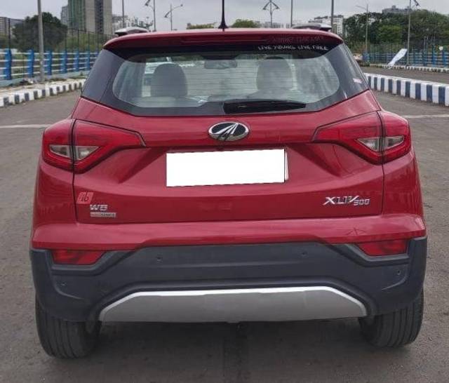 https://images10.gaadi.com/usedcar_image/4310646/original/processed_c9caea2384771f9dcf208d6579c3b32c.jpg?imwidth=6402