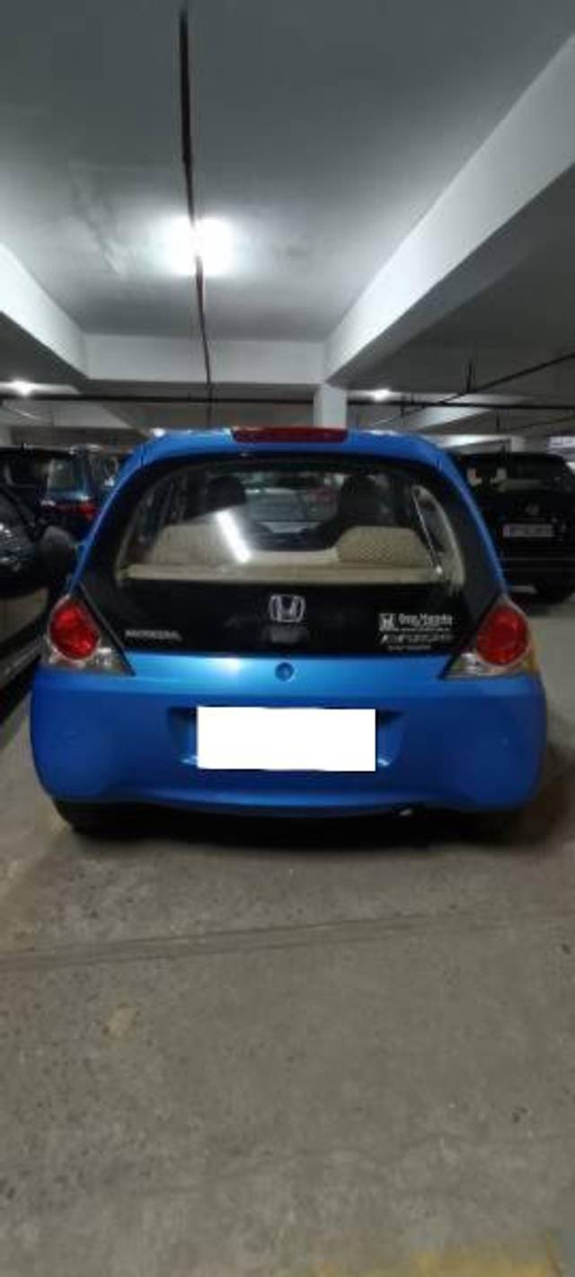 https://images10.gaadi.com/usedcar_image/4310681/original/processed_fca37262-6cb9-4d65-9576-e7e81189941d.jpg?imwidth=6401