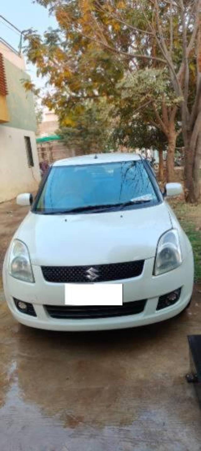 https://images10.gaadi.com/usedcar_image/4310734/original/processed_129ec960-47c0-4c2a-b4b9-bbecc5a76da1.jpg?imwidth=6400