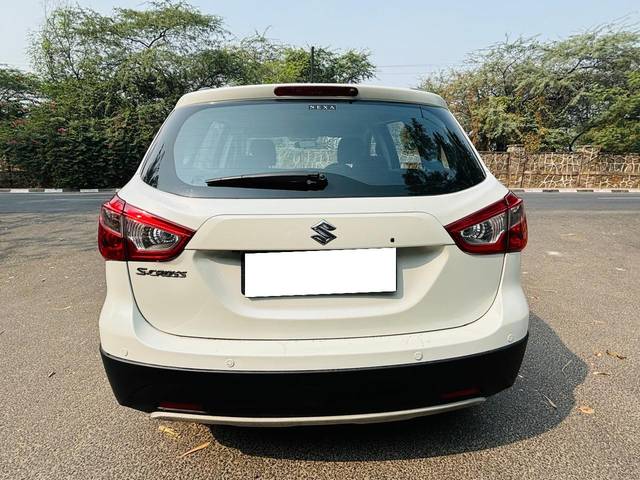 https://images10.gaadi.com/usedcar_image/4310888/original/processed_b658939e5206b613e10e7948c77ac461.jpg?imwidth=6401