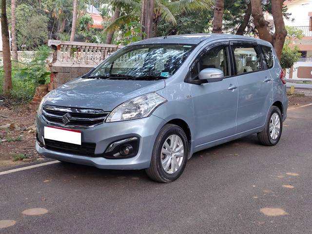 https://images10.gaadi.com/usedcar_image/4310925/original/processed_f84acfd8117635e888e9887d7b0382b0.jpg?imwidth=6402