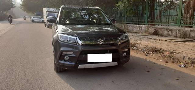 https://images10.gaadi.com/usedcar_image/4310971/original/processed_d27452383fc8b883dcf7015d12720a03.jpg?imwidth=6402