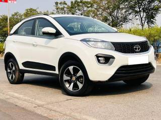 Tata Nexon 2017-2020 Tata Nexon 1.2 Revotron XZ Plus