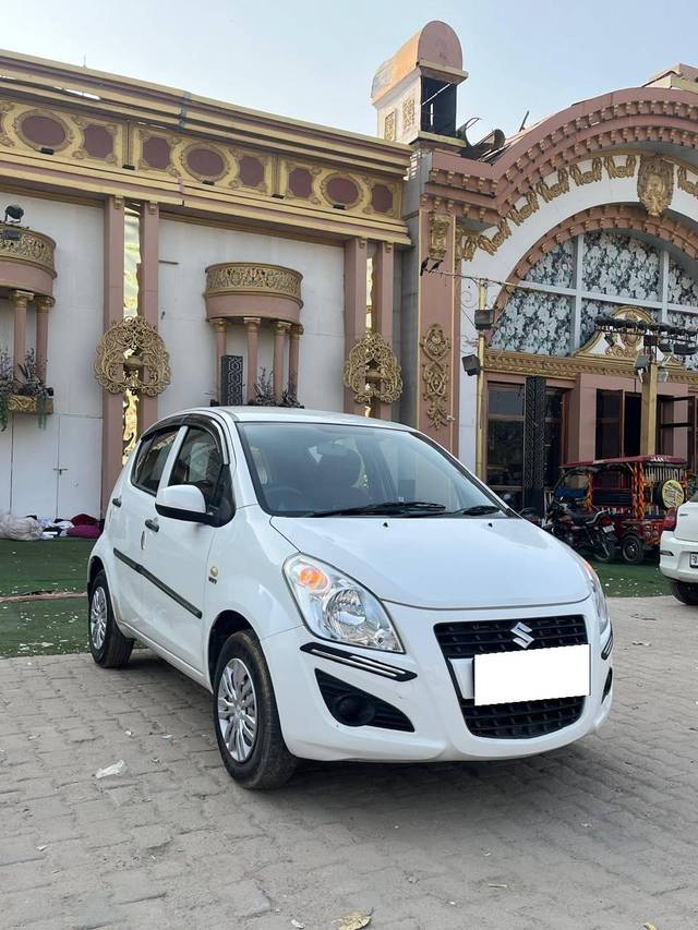 https://images10.gaadi.com/usedcar_image/4311017/original/processed_5cafc6b5d978906bc88bae72da54b965.jpg?imwidth=6400