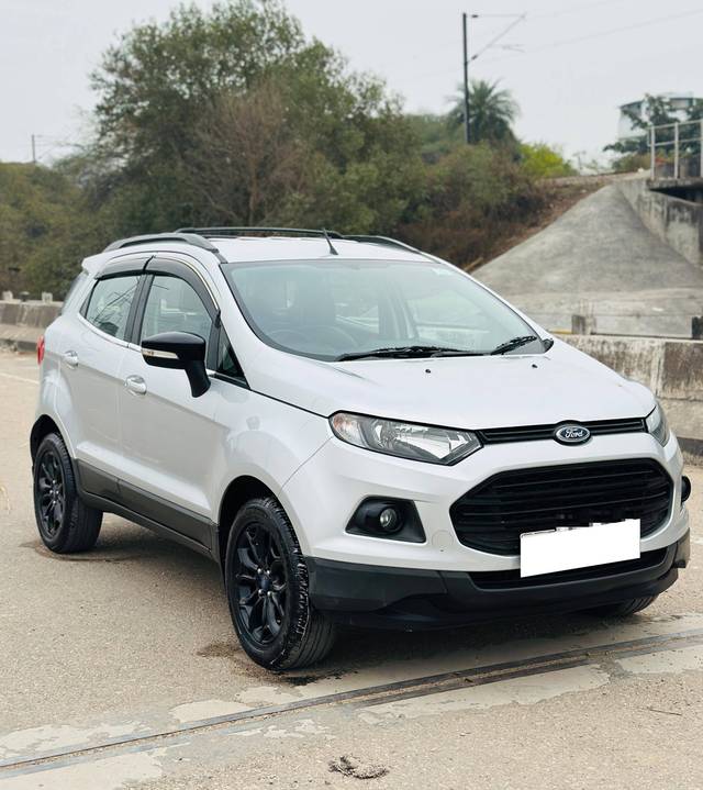 https://images10.gaadi.com/usedcar_image/4311039/original/processed_3633323d113e973090601ec4e69bb2e2.jpg?imwidth=6400