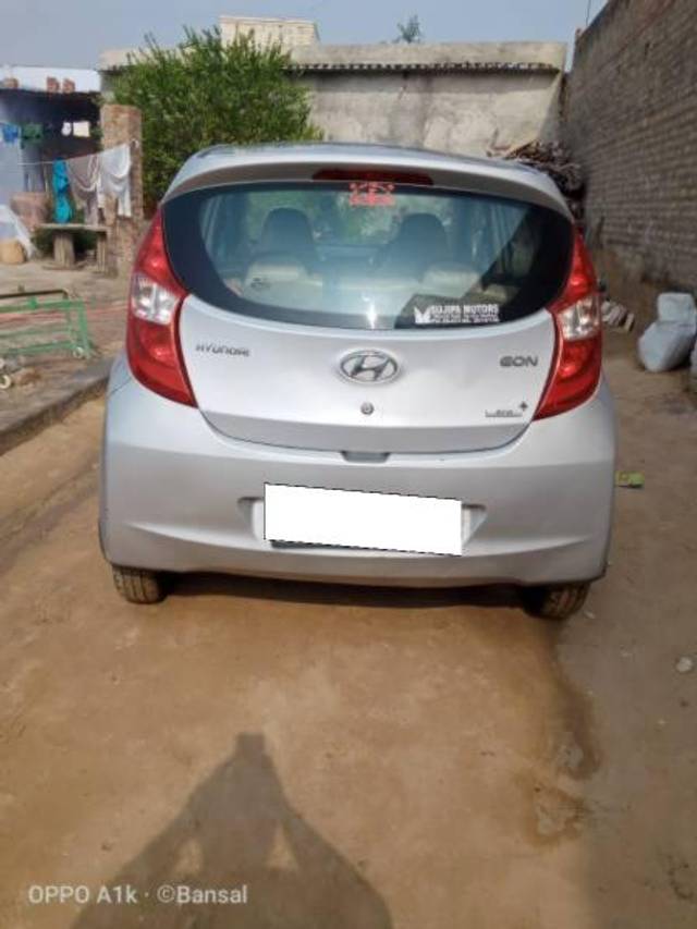 https://images10.gaadi.com/usedcar_image/4311124/original/processed_e644dfbc-7081-420a-b336-91cb87827dfd.jpg?imwidth=6402