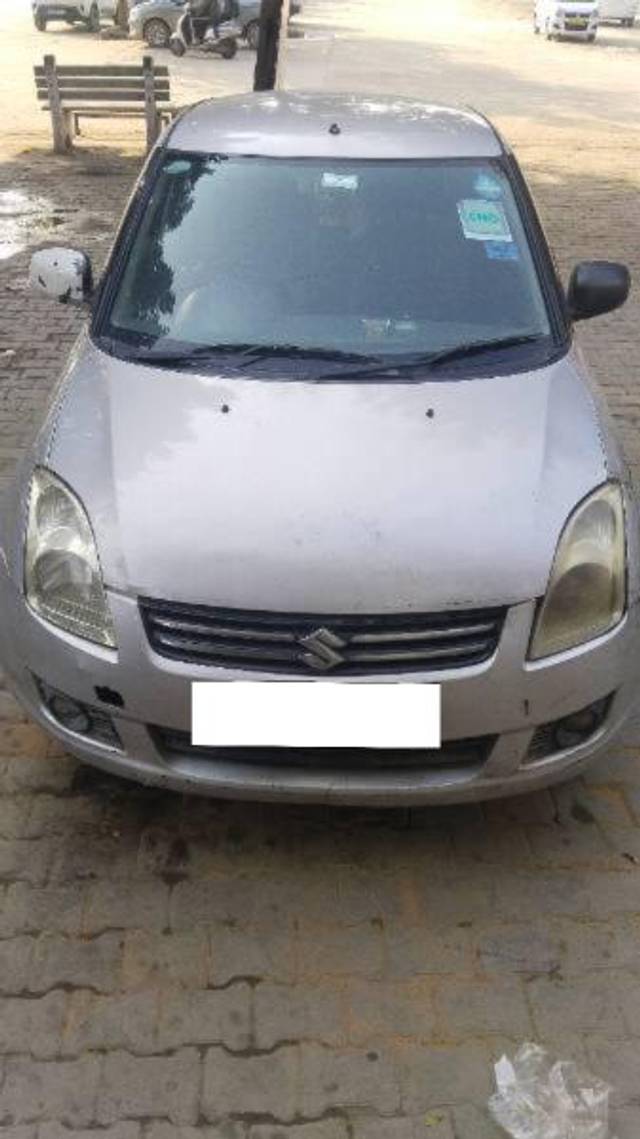 https://images10.gaadi.com/usedcar_image/4311251/original/processed_58b773e9-7d20-4936-b0db-aa33b00b8854.jpg?imwidth=6400