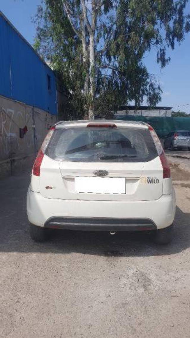 https://images10.gaadi.com/usedcar_image/4311392/original/4257dfc41b0956706033a5e21acace70.jpg?imwidth=6401