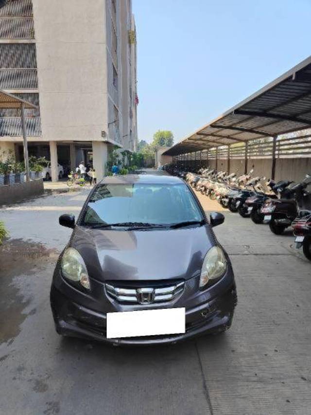 https://images10.gaadi.com/usedcar_image/4311400/original/4ea9ae6e0398d730778eefdbeaff4f73.jpg?imwidth=6400