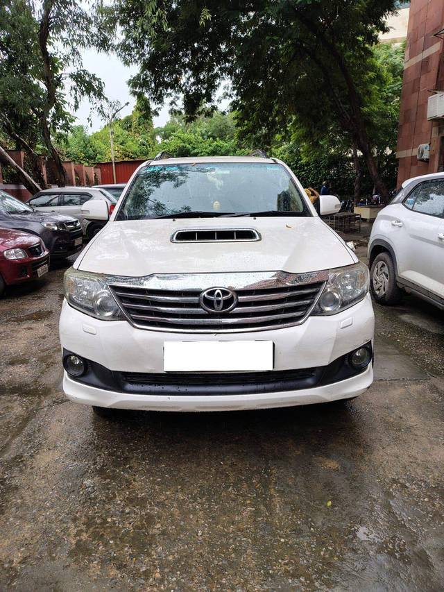 https://images10.gaadi.com/usedcar_image/4311657/original/0da2ca00149e73c66920d656df191f80.jpg?imwidth=6400