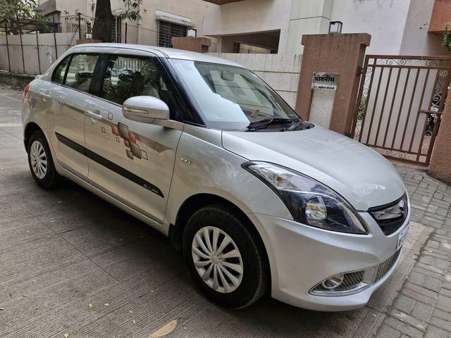 https://images10.gaadi.com/usedcar_image/4311666/original/processed_22eee31f665bd95f9fd85431fe4a4198.jpg?imwidth=6400